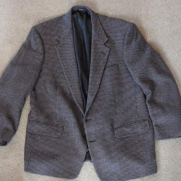 Burberry Gray Sport Coat with Notch Lapel